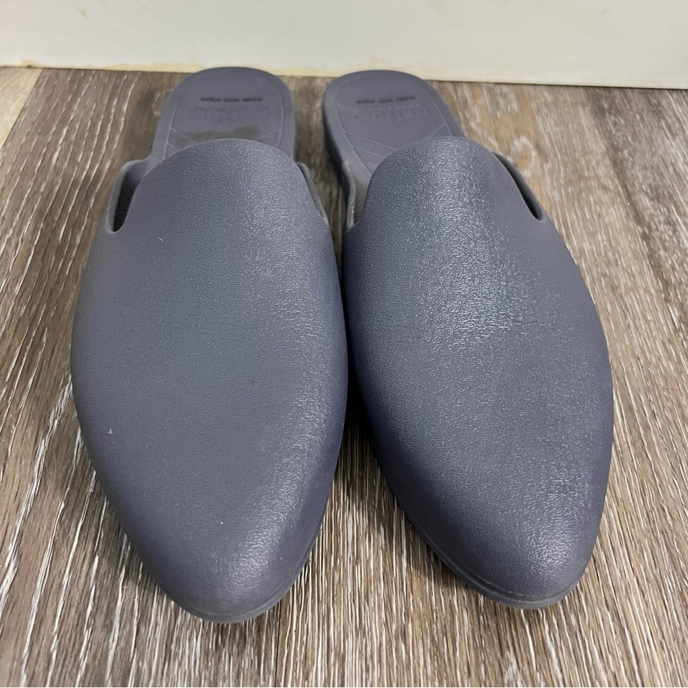 Native Shoes Ava Bloom (Onyx) Mules Size 6 Slip On Washable Easy Clean Flats - Picture 4 of 8